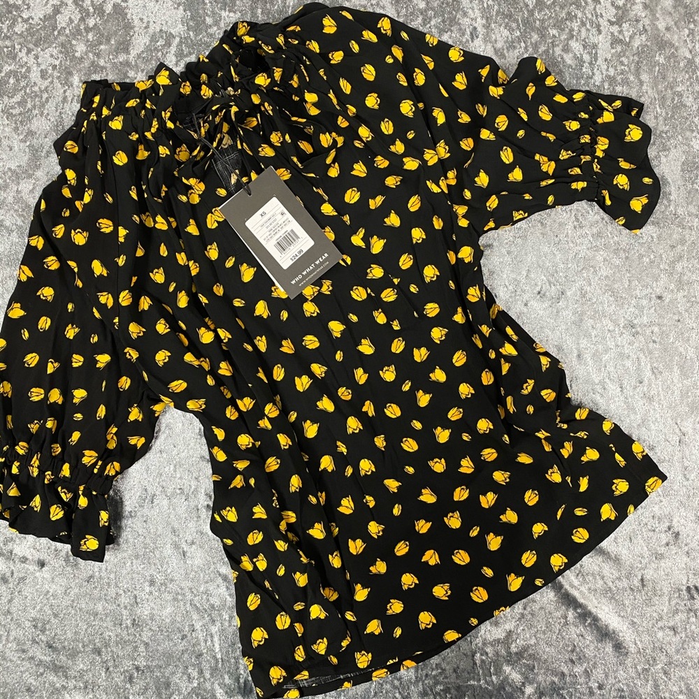 Yellow Blk Blouse with lace tie strings